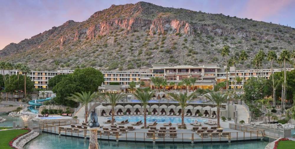 The Phoenician Resort & Pool